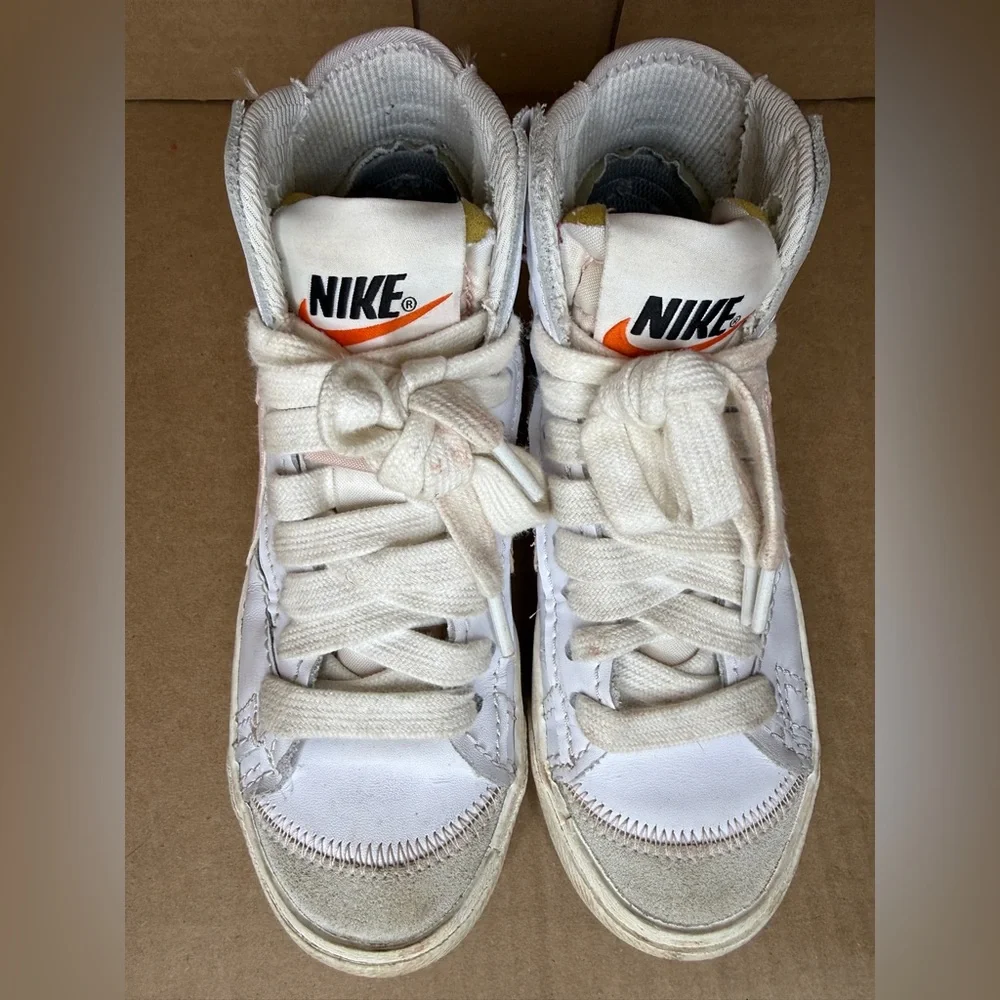 Nike blazer mid